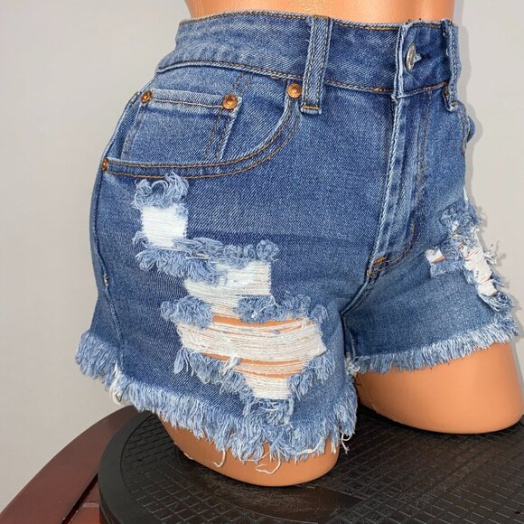 Almost Famous Juniors 3 Distressed Denim Fringe Hem Shorts Boho Festival Summer - Picture 2 of 11
